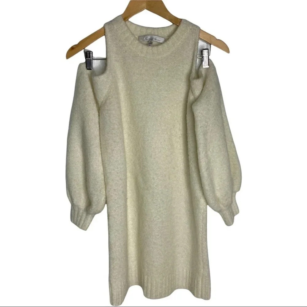 Lovers‎ + Friends open shoulder furry dress size xs